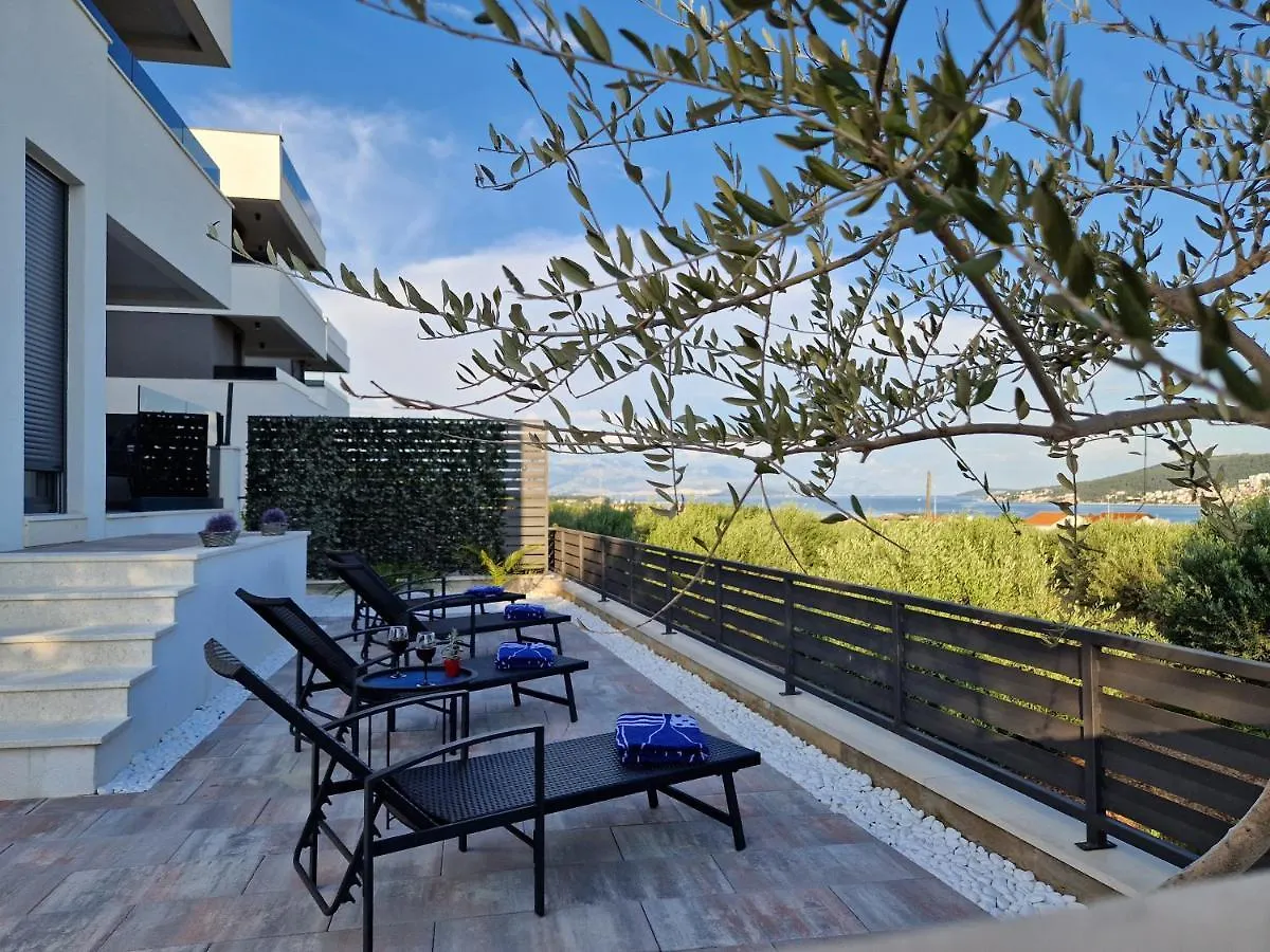 Apartment Apartman Marcelina 1 With Private Pool Trogir