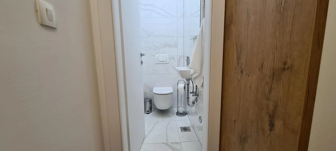 Apartman Marcelina 1 With Private Pool Trogir 0*,